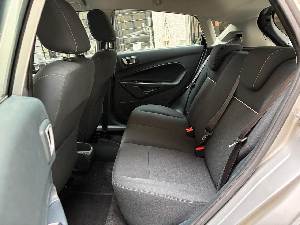 FORD FIESTA 1.2 - UNICO PROPRIETARIO