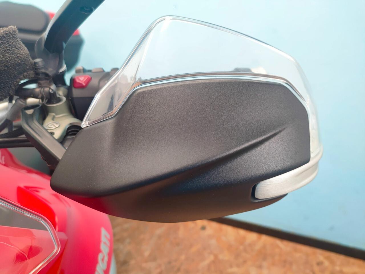 Ducati Multistrada V4 S Travel Radar