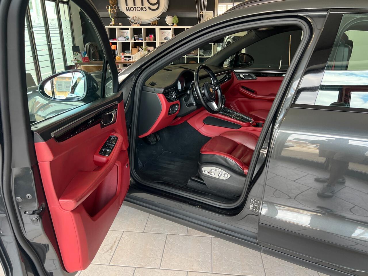 Porsche Macan 2.0 245cv FULL ROSSO CARTIER + BOSE