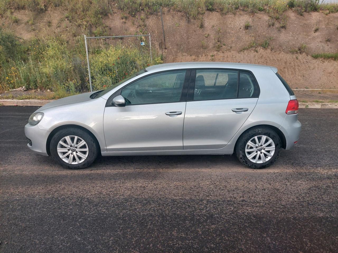 Volkswagen Golf 1.6 TDI 5p. Comfortline Ben tenuta