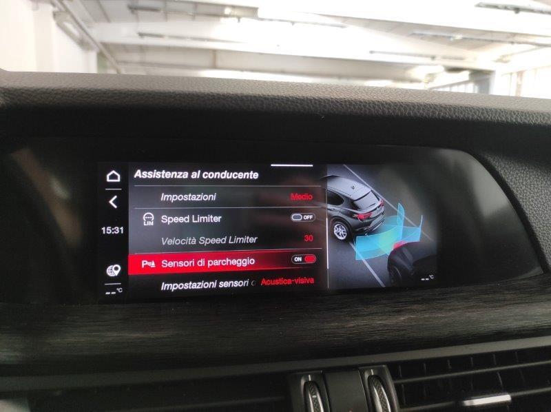 ALFA ROMEO Stelvio (AUTOCARRO) 2.2 Turbodiesel 160 CV AT8 RWD Business