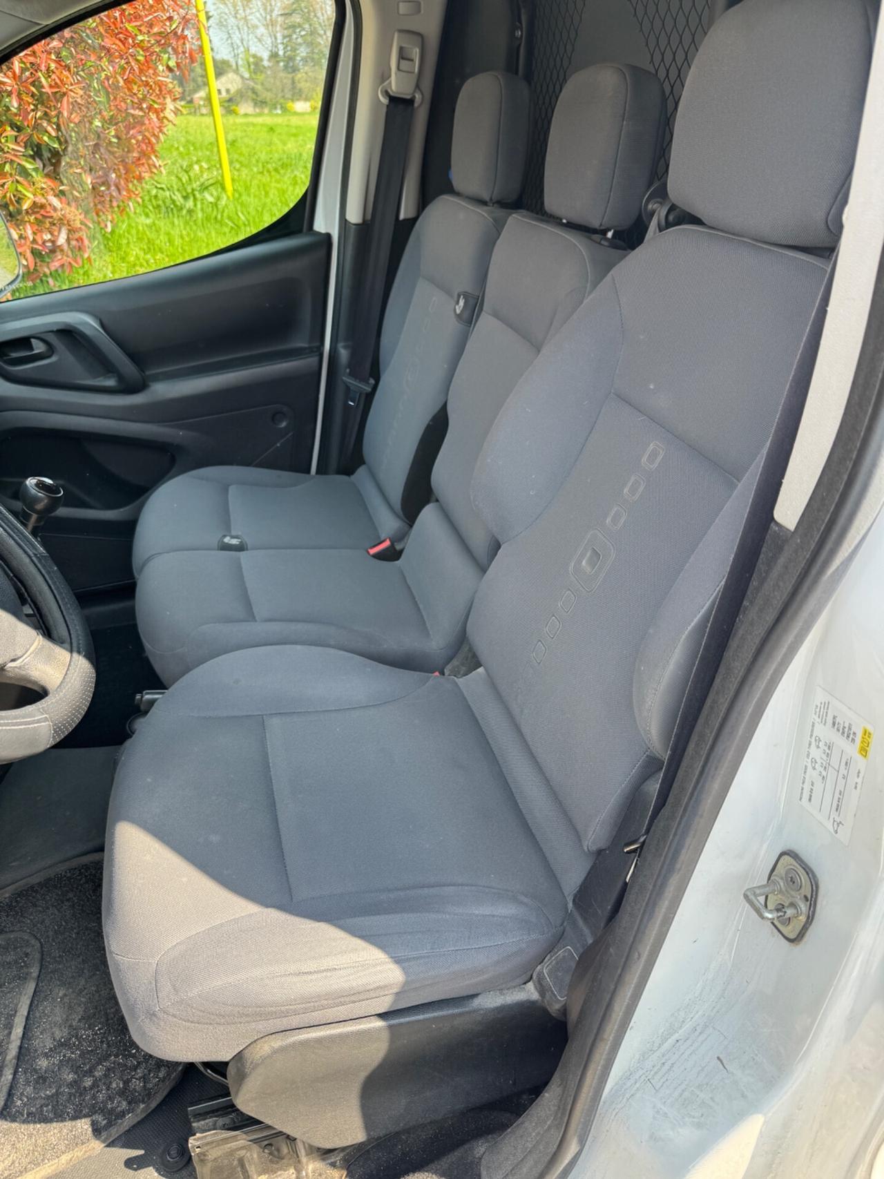 Citroen Berlingo 1.6 HDi 90 Van 3 posti Club L1