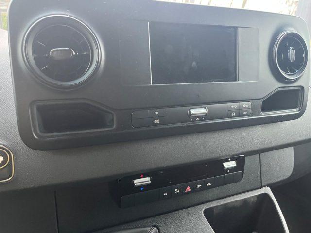 MERCEDES-BENZ SPRINTER 311 2.1 CDI F 39/33 E6