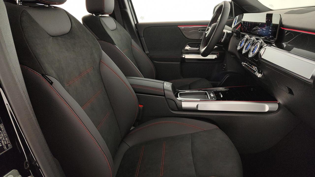 Mercedes-Benz GLB 200 d 4MATIC