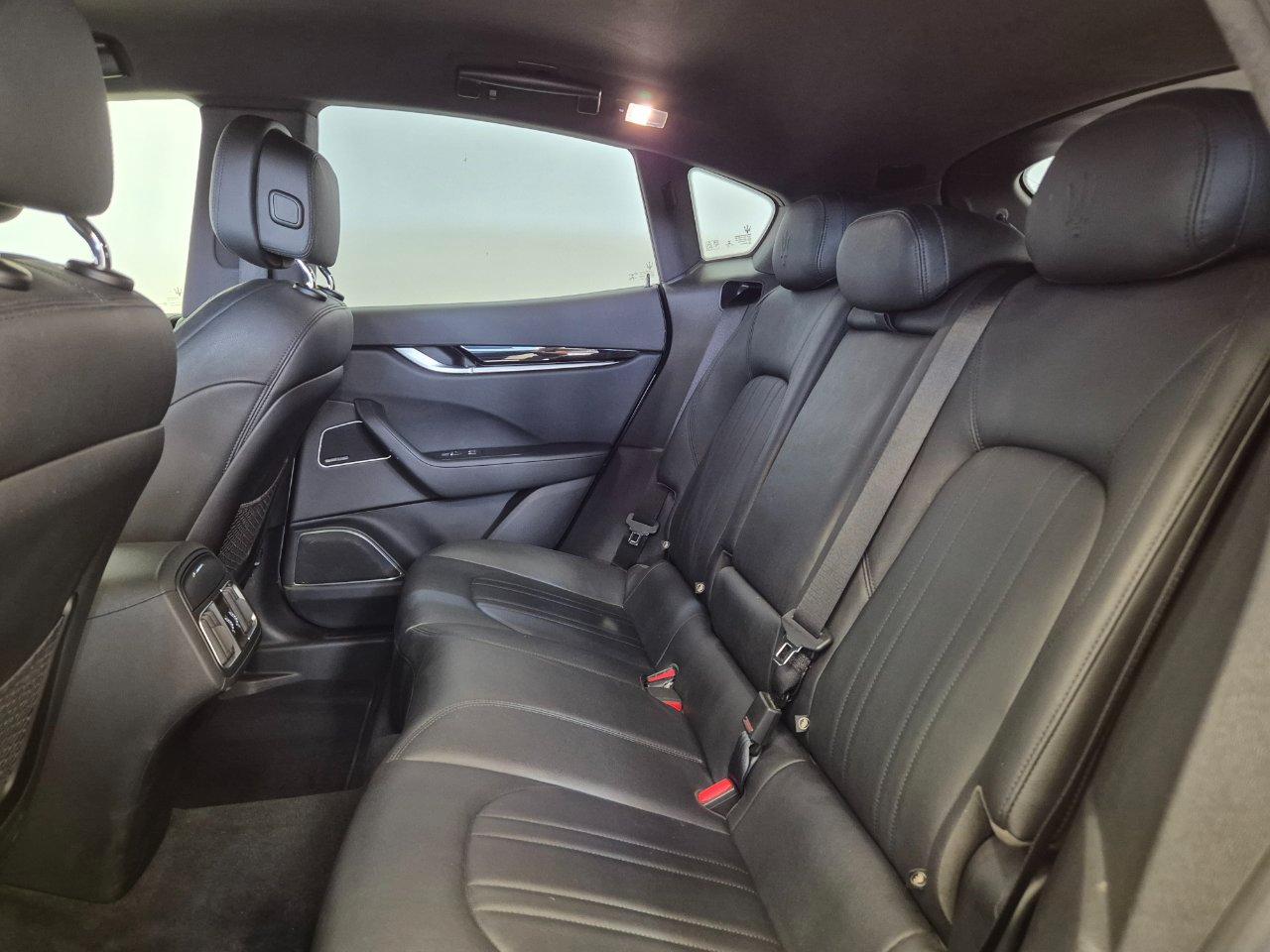 Maserati Levante 3.0 V6 350cv auto