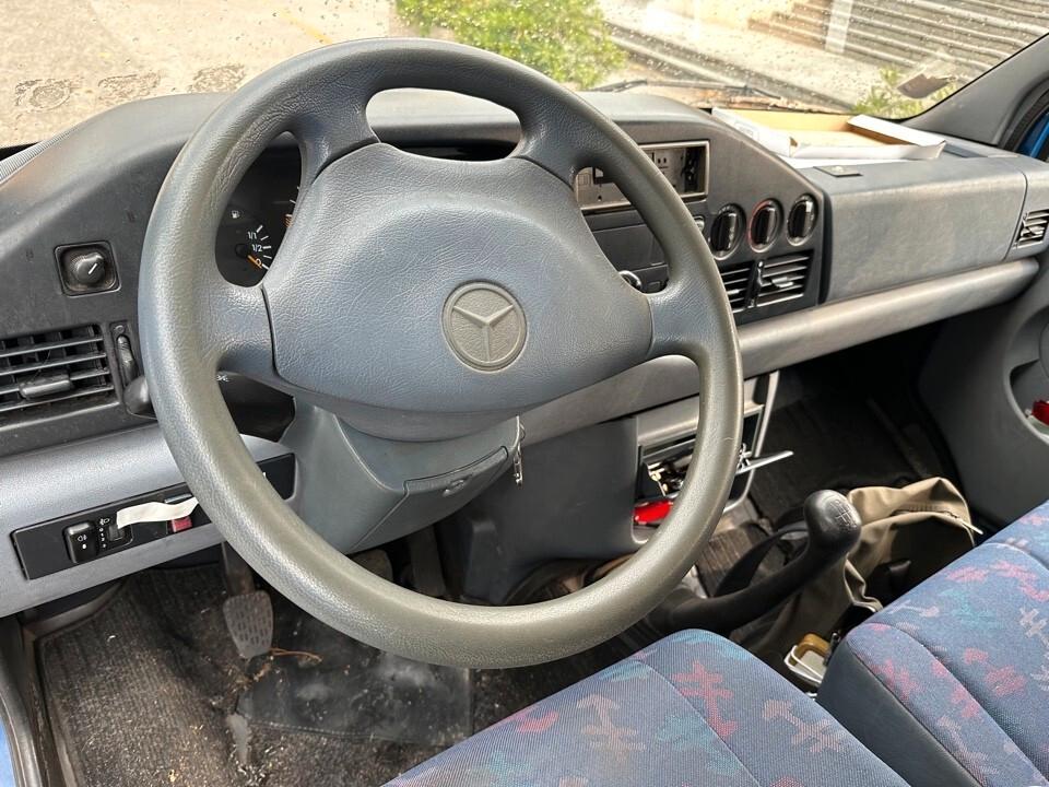 Mercedes Sprinter cassone centinato 7 posti
