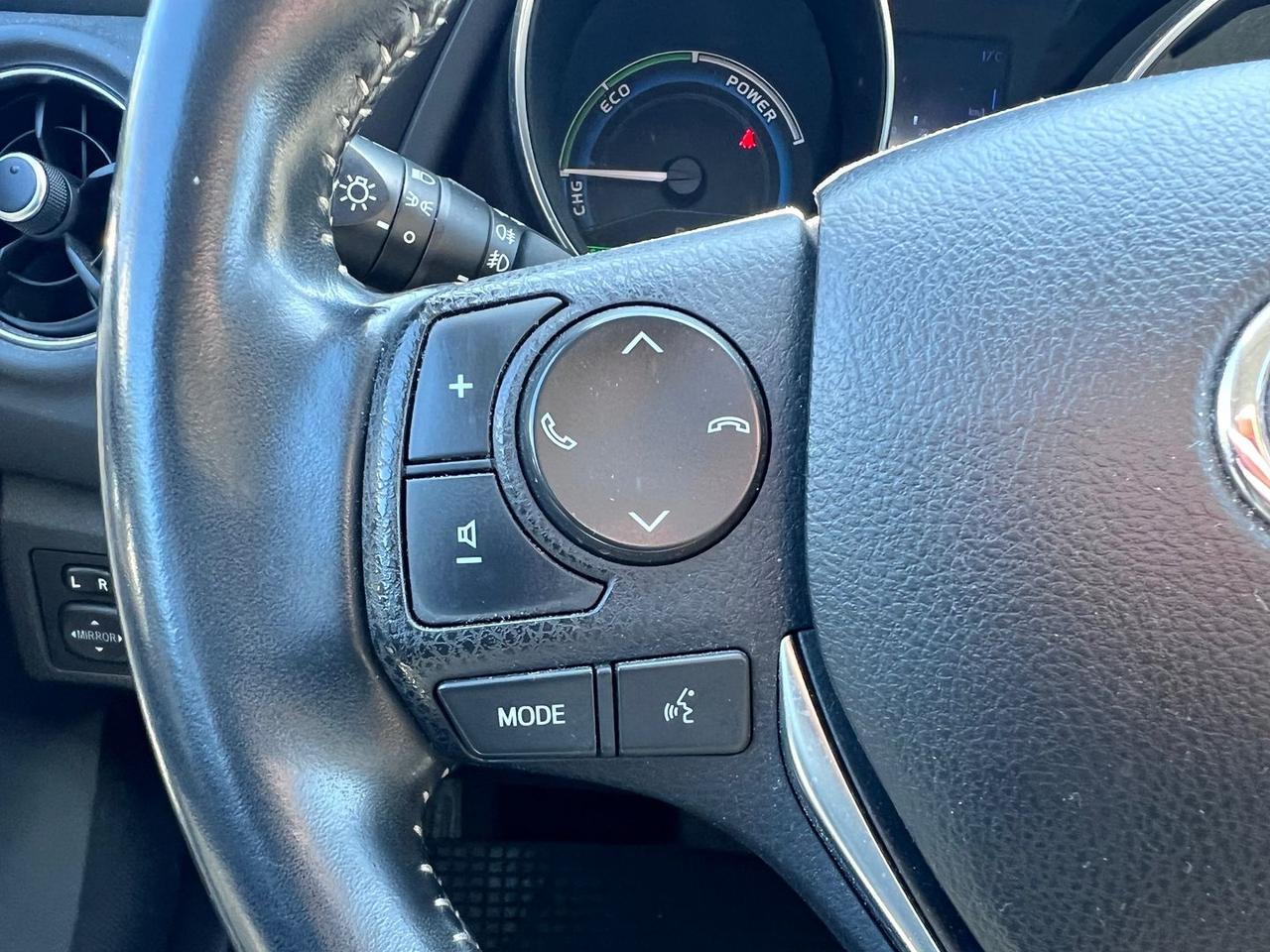 Toyota Auris Active 1.8 HEV