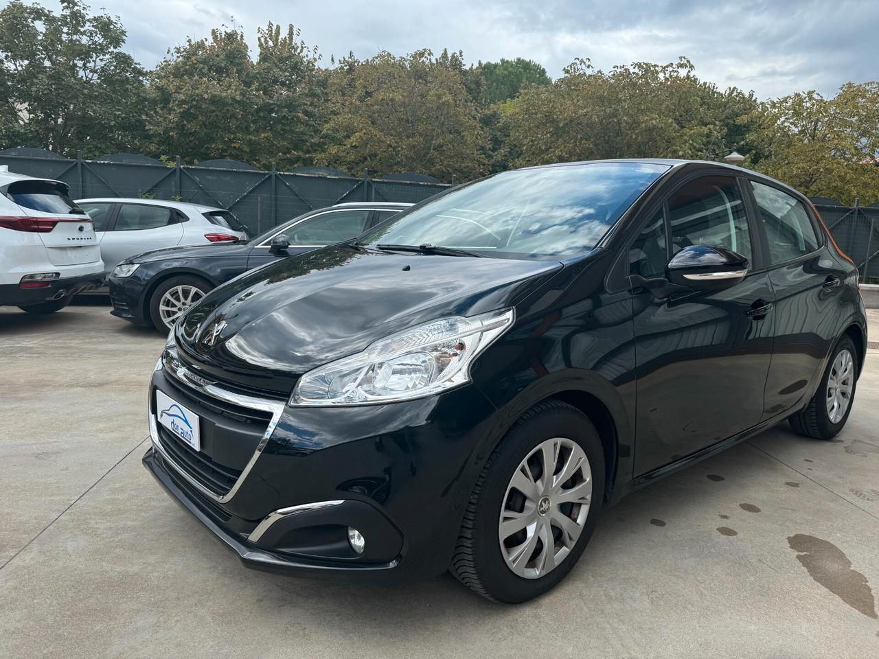 Peugeot 208 BlueHDi 75 5 porte Allure