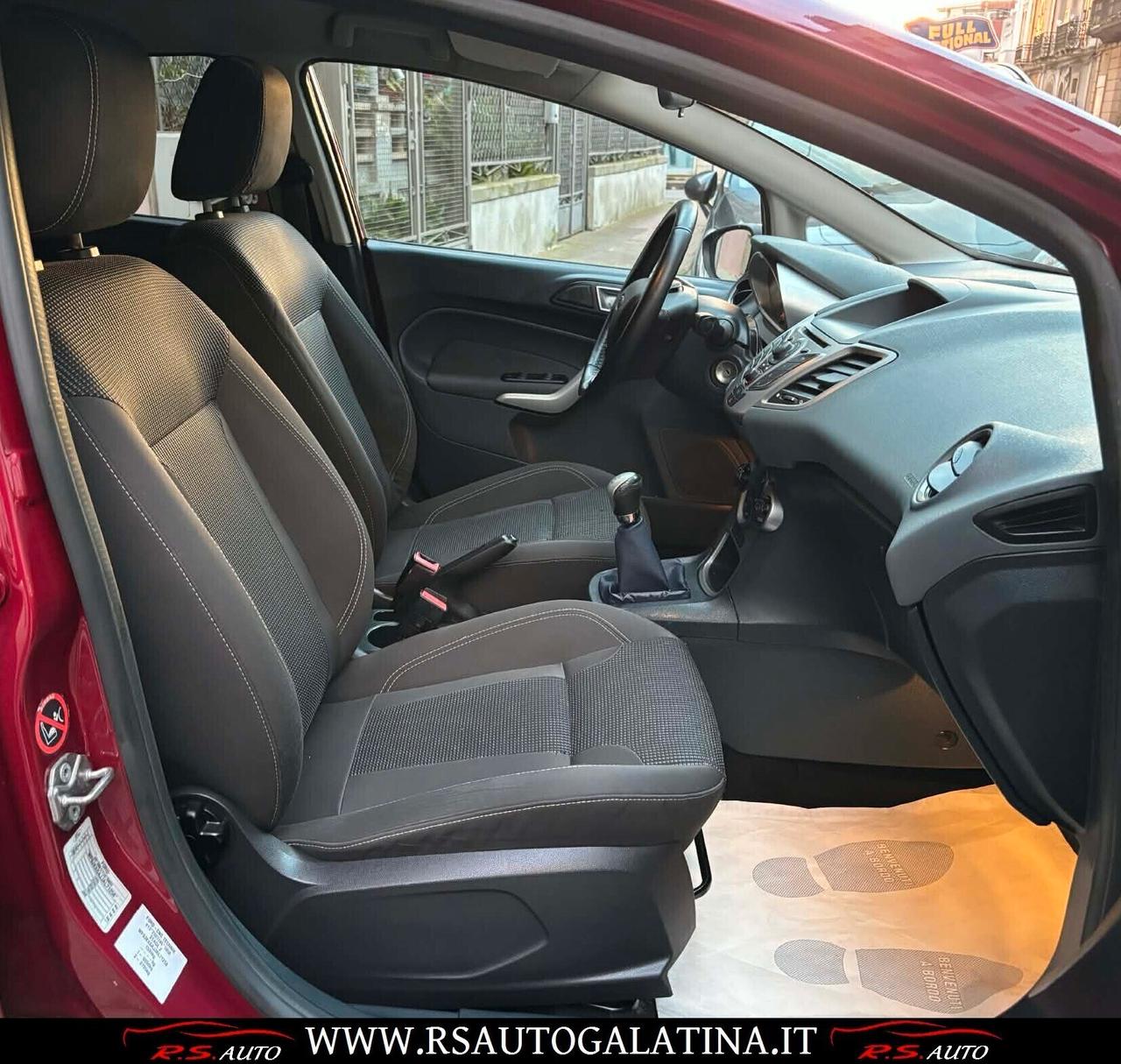 Ford Fiesta 1.4 5 porte GPL Titanium