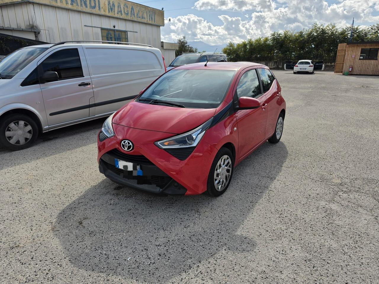 Toyota Aygo 1.0 VVT-i 72 CV 5 porte x-clusiv