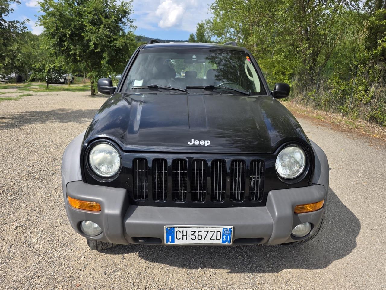 Jeep Cherokee 2.5 CRD Sport