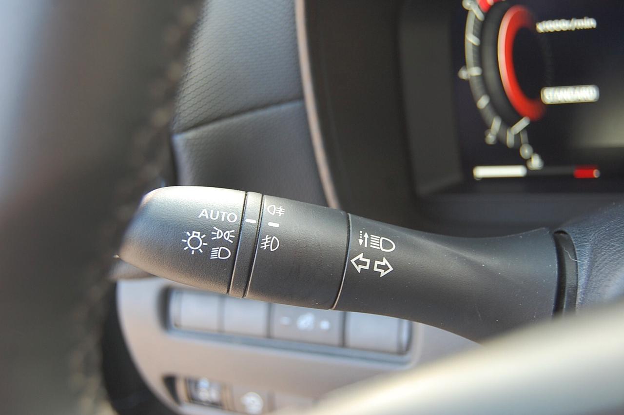 Nissan Juke 1.0 DIG-T 114 CV N-Connecta