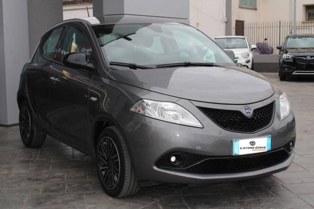 Lancia Ypsilon 1.0 firefly hybrid Maryne s&s 70cv