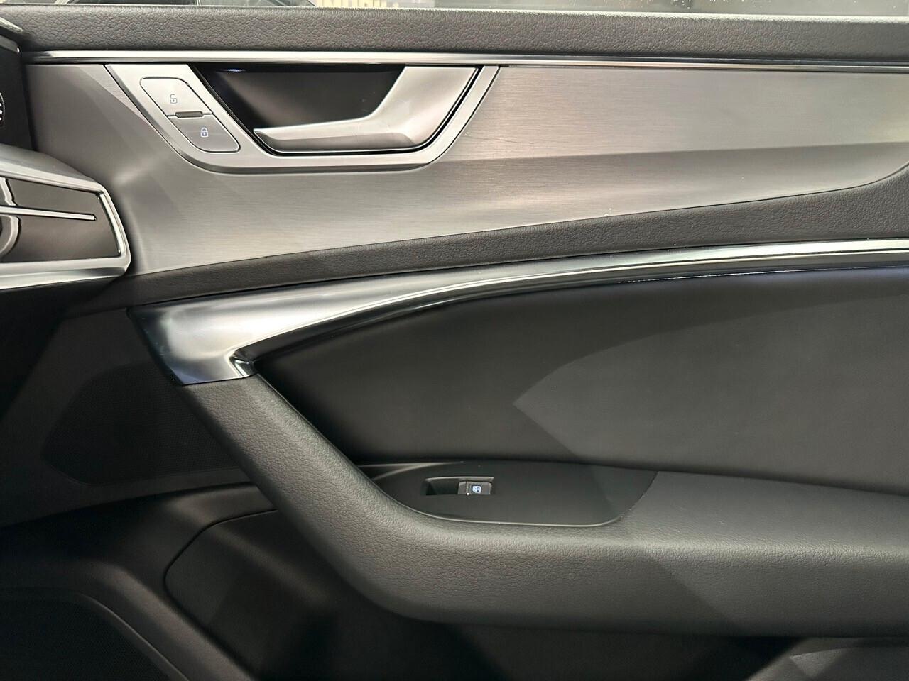 Audi A7 SPB 2.0 204 CV quattro ultra S tronic Line 2020