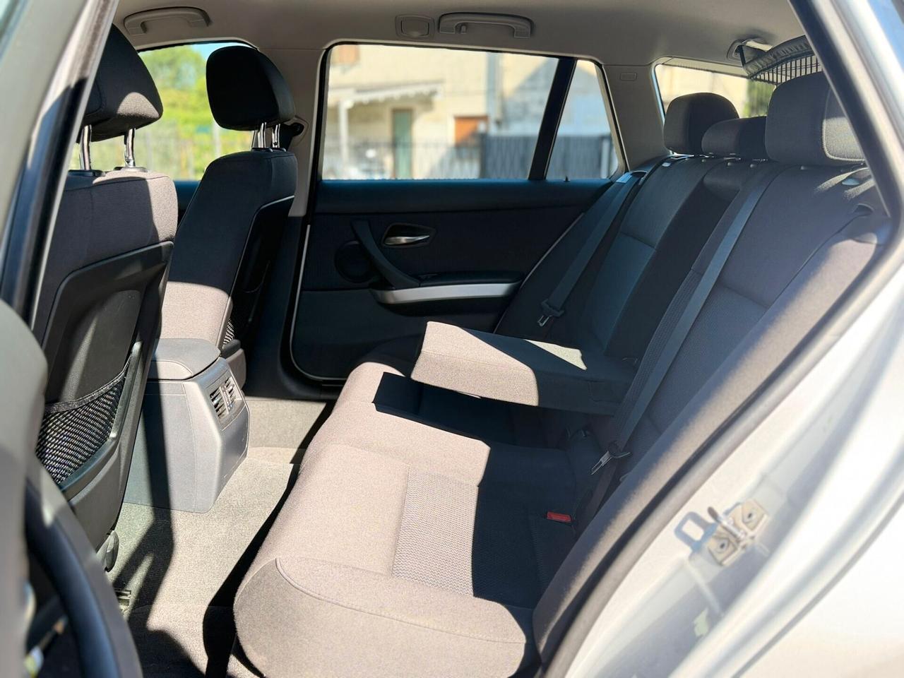 Bmw 320 320d cat Touring Attiva