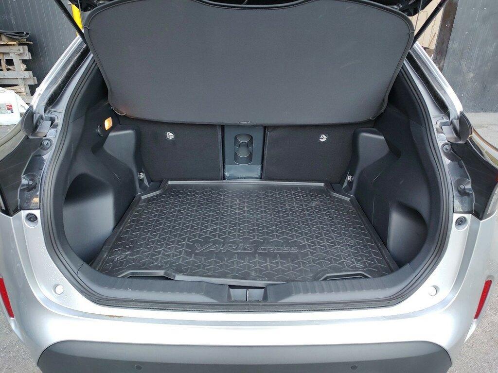 Toyota Yaris Cross 1.5 H Adventure FWD E-CVT