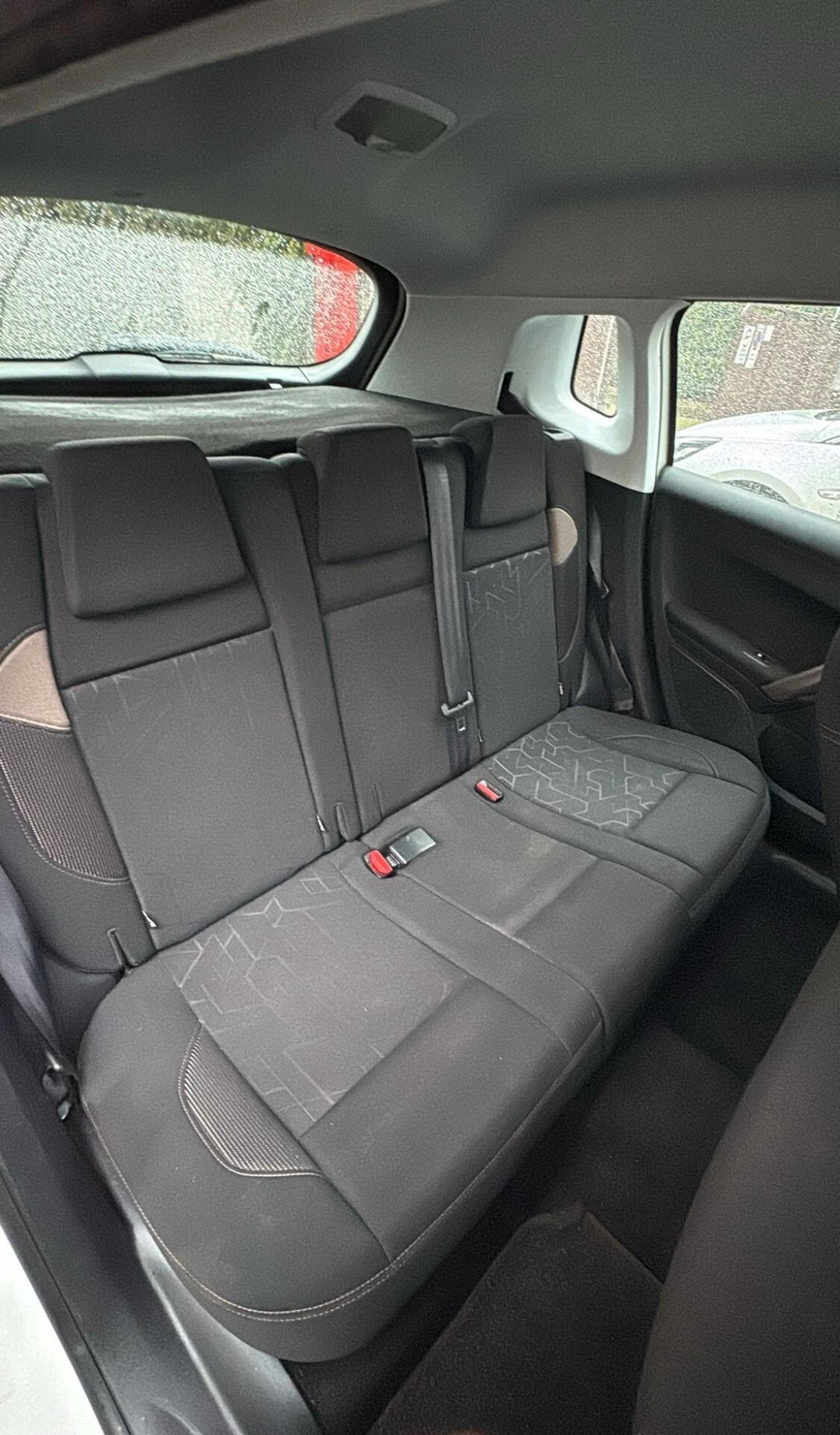 Peugeot 2008 NEOPATENTATI / METANO