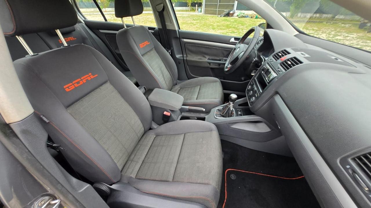 Volkswagen Golf 1.6 5p. GPL GOAL solo EXPORT