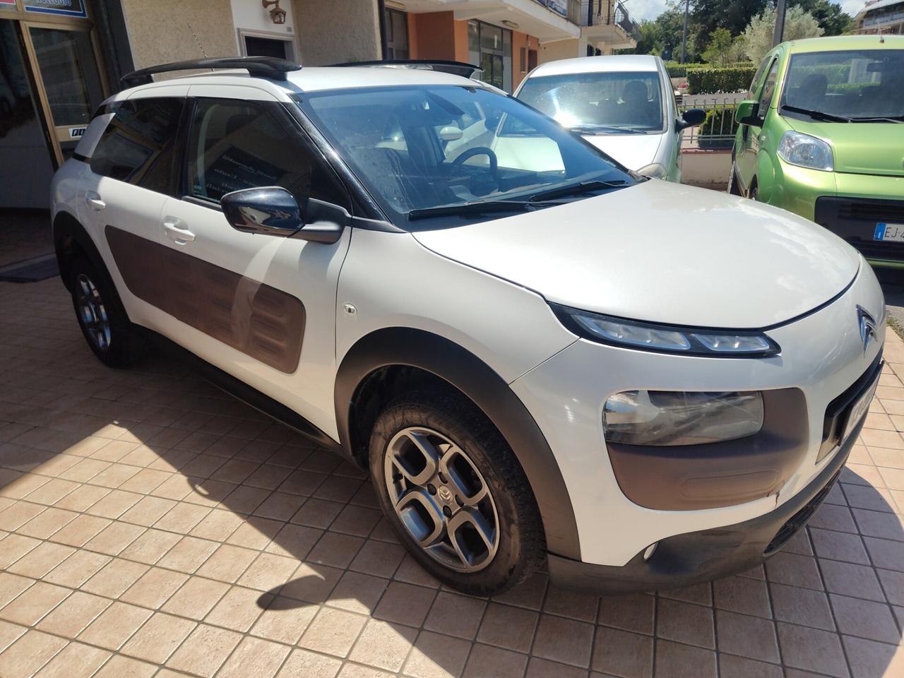 Citroen C4 Cactus BlueHDi 100 S&S Shine