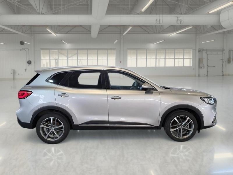 MG HS 1.5T MT 2WD