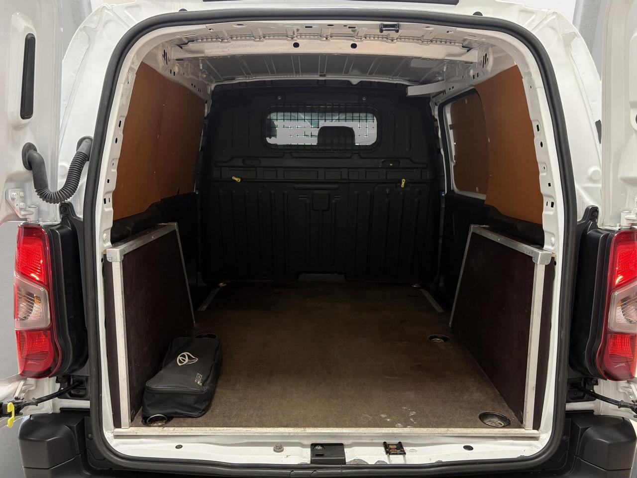 Toyota Proace City 1.5D 130cv S&S A/T L1 S Comfort