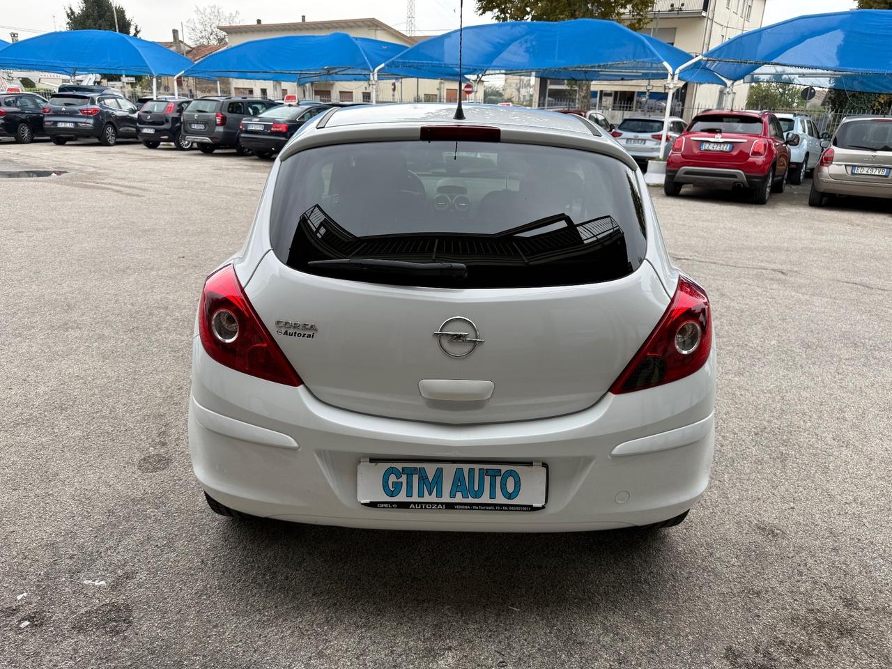 Opel Corsa 1.2 3 porte - 77000KM