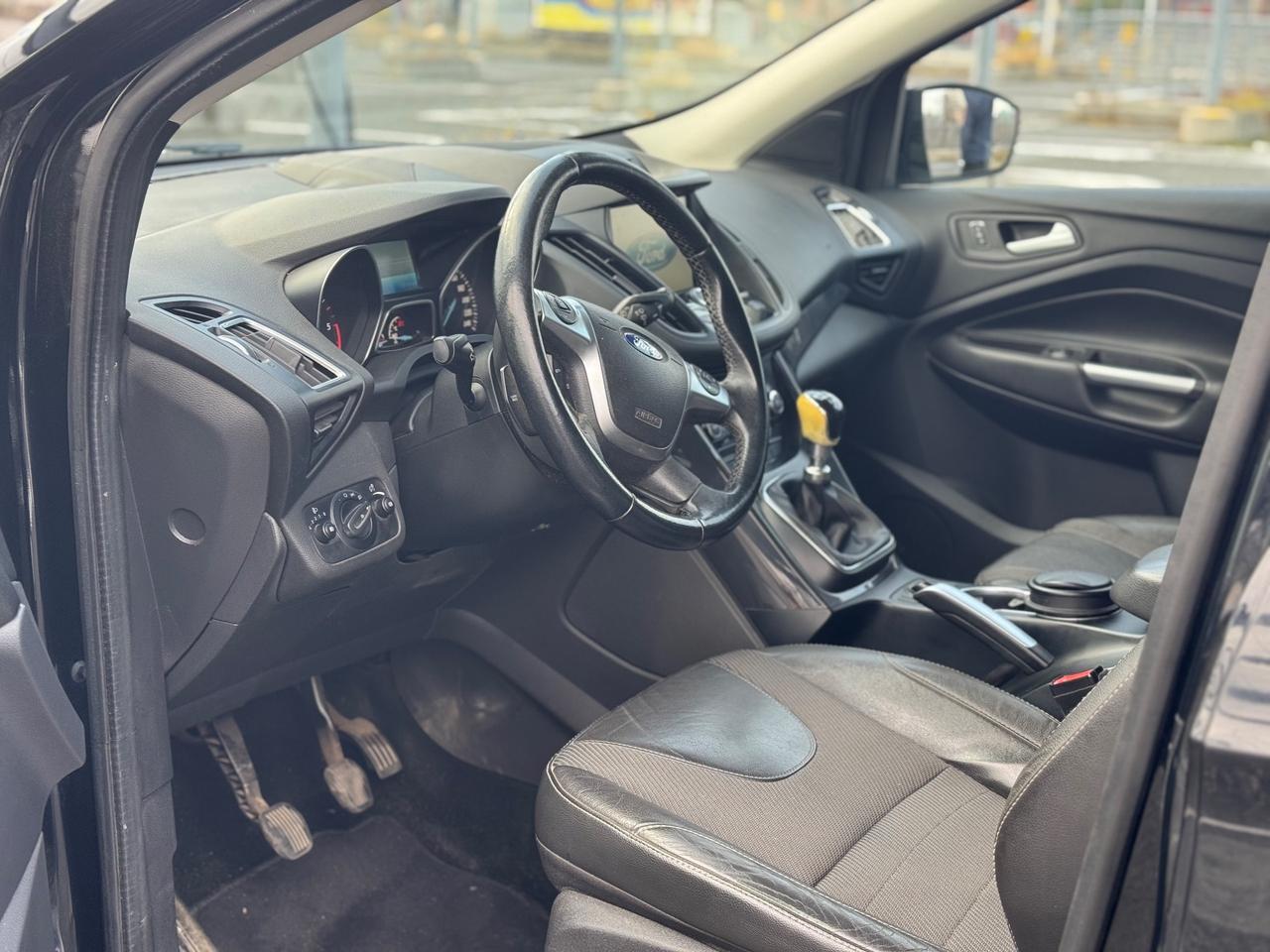 Ford Kuga 2.0 TDCI 120 CV S&S 2WD Titanium X EURO6B