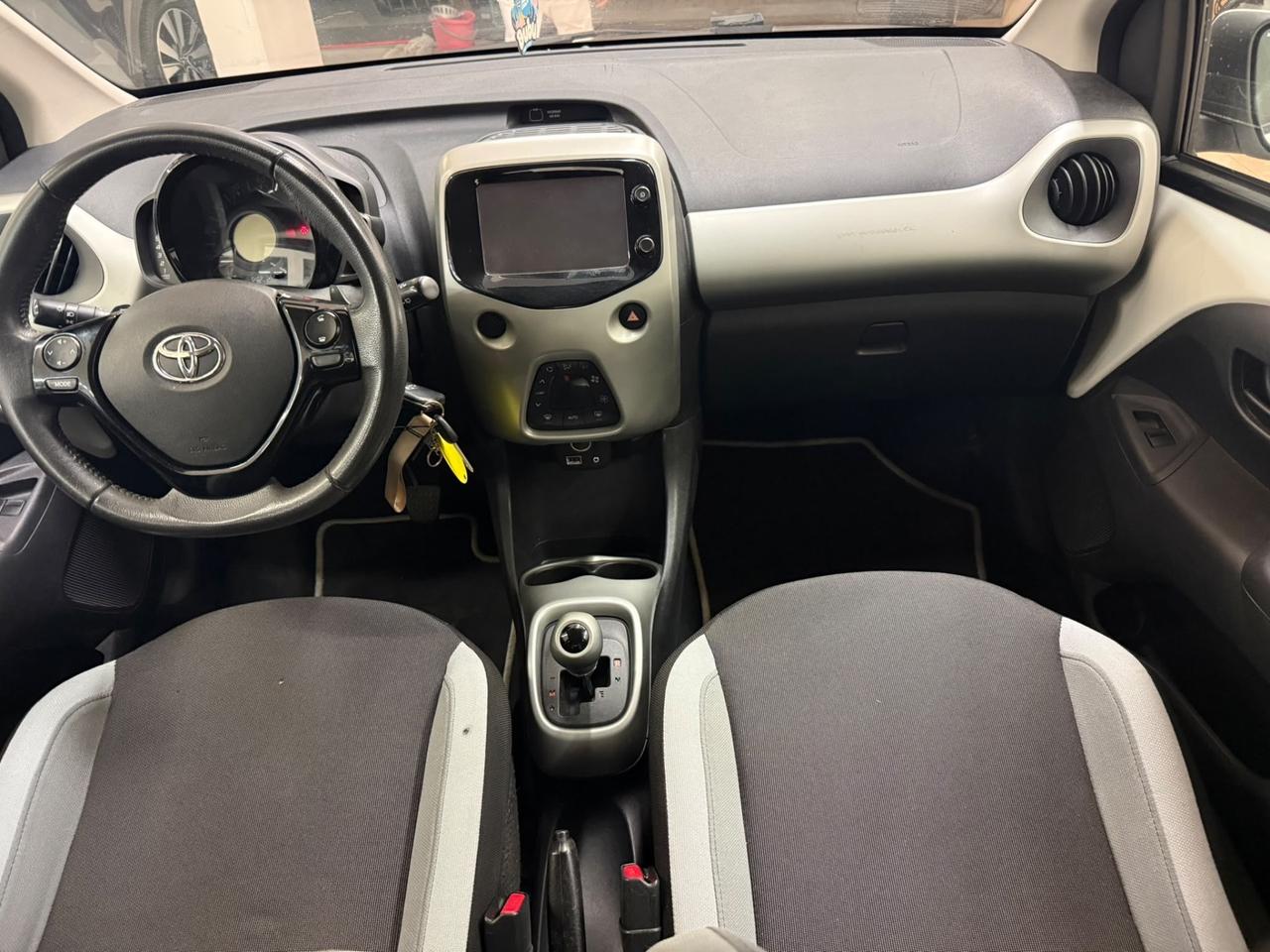 Toyota Aygo 1.0 GPL VVT-I 69 CV 5P X-WAVE MMT AUTOMATICA