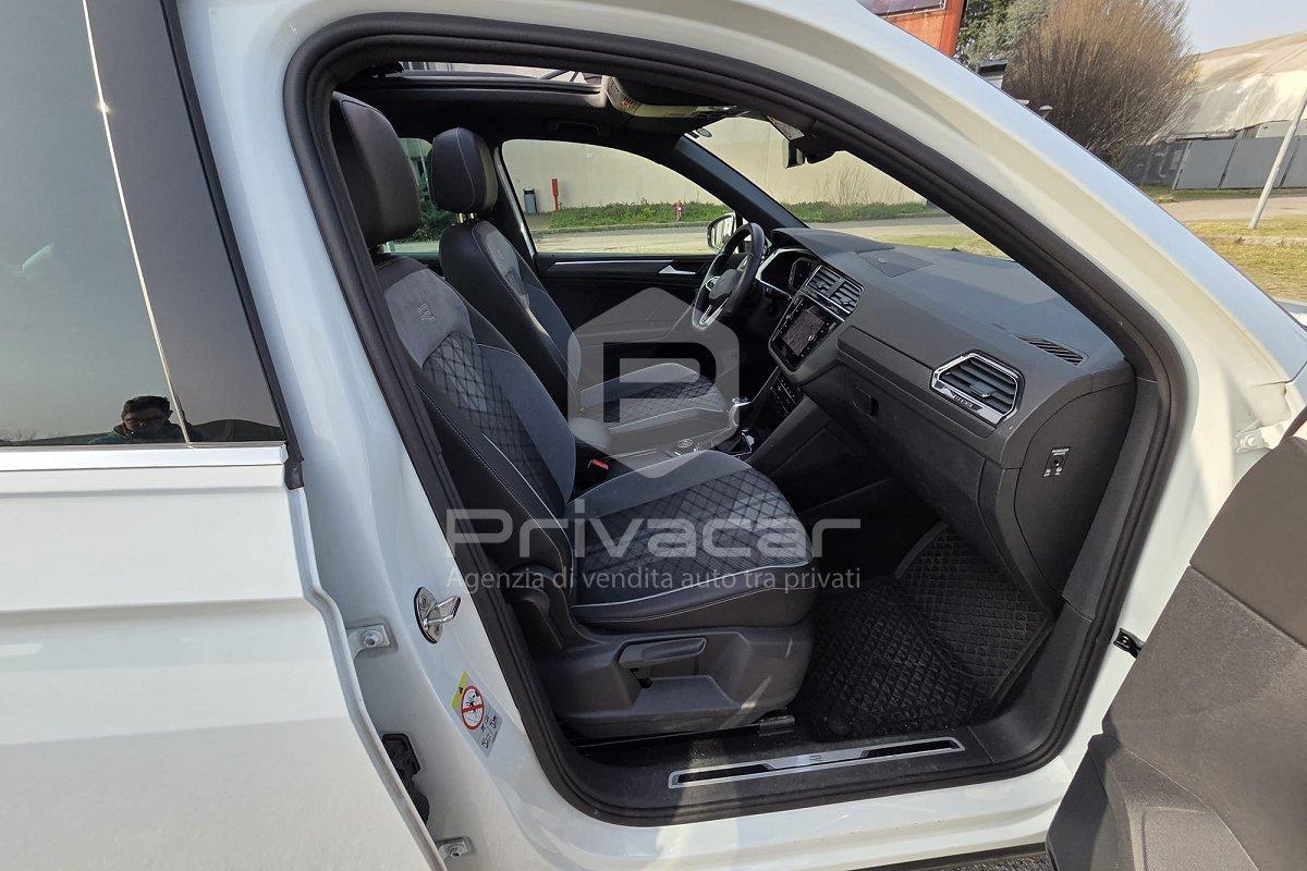 VOLKSWAGEN Tiguan 2.0 TDI 200 CV SCR DSG 4MOTION R-Line