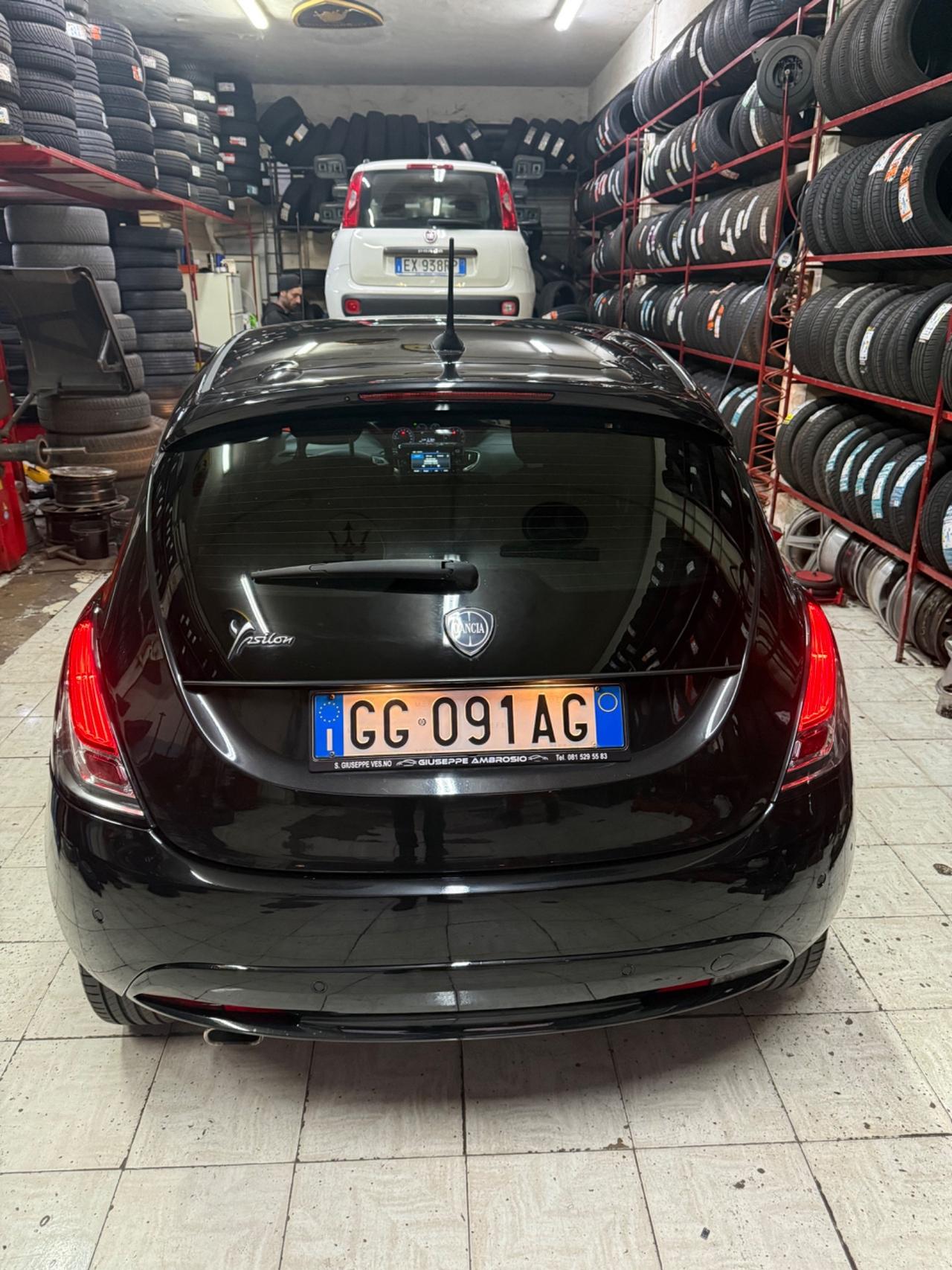 Lancia Ypsilon 1.2 69 CV 5 porte GPL Ecochic Gold