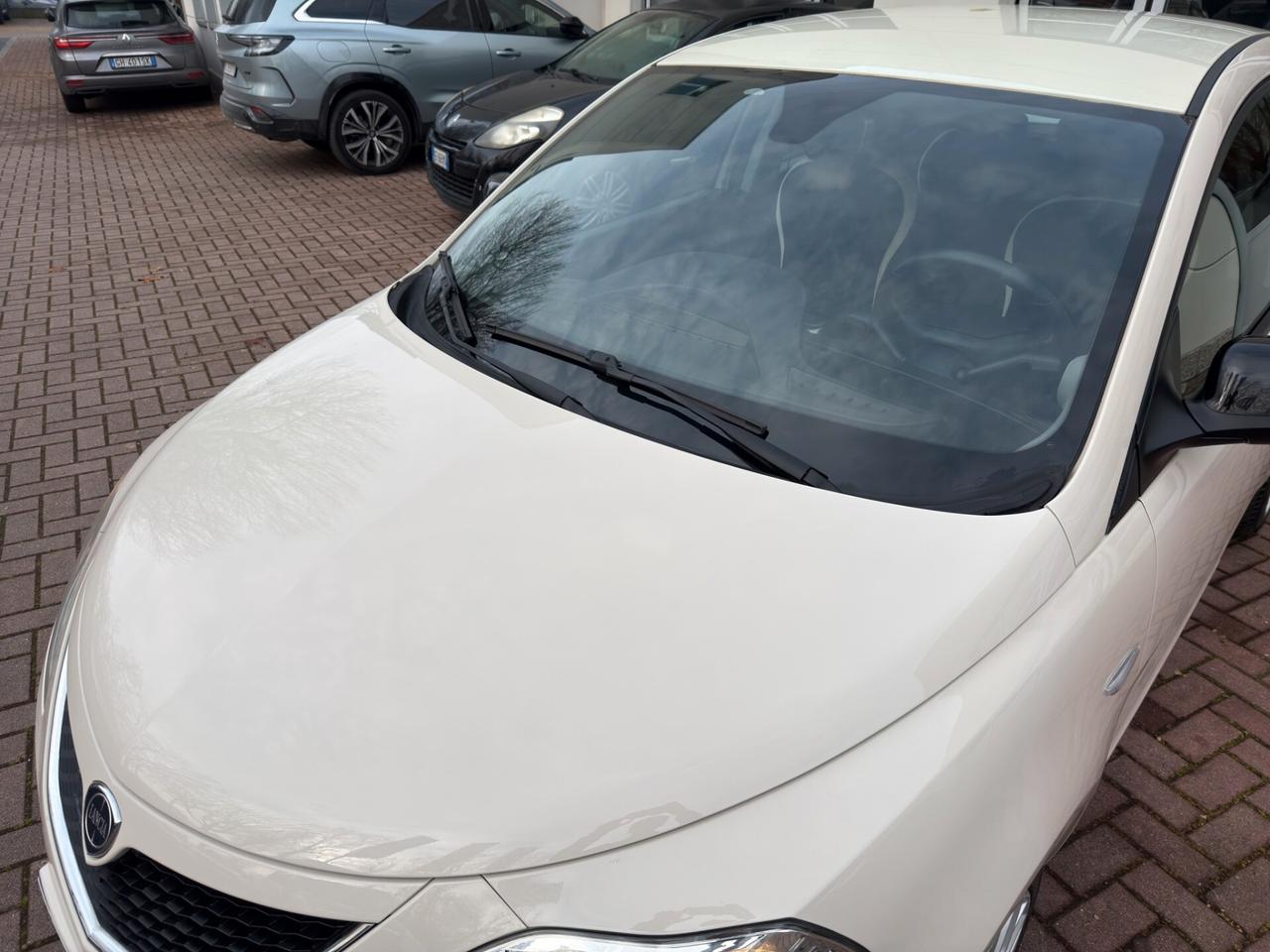 Lancia Ypsilon 1.2 69 CV 5 porte GPL Ecochic Gold