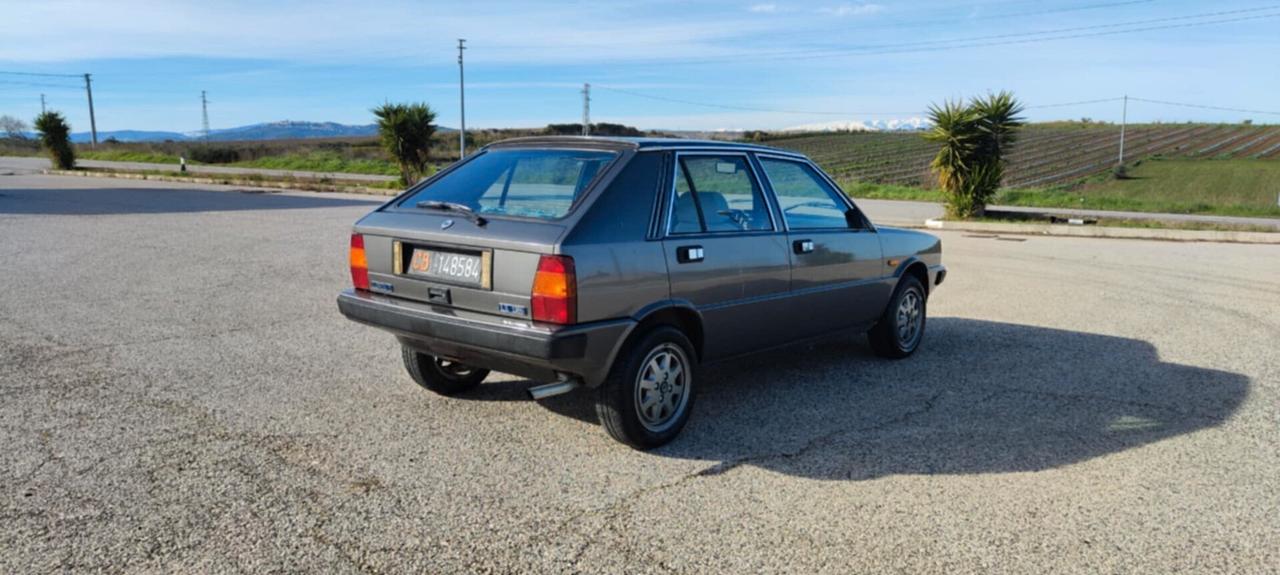 Lancia Delta 1.3