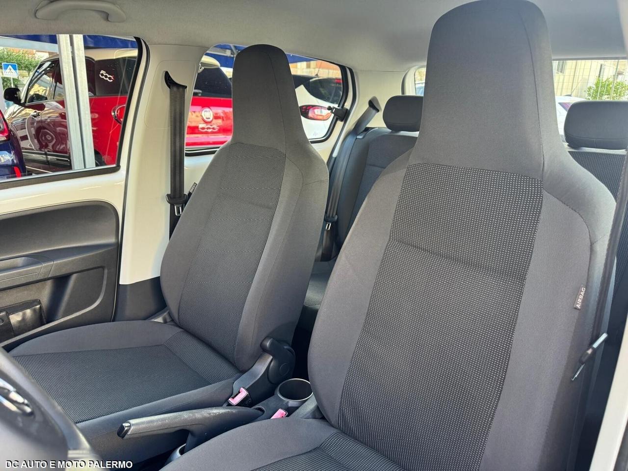 Volkswagen UP! 1.0 Benzina 68cv..Metano..2014