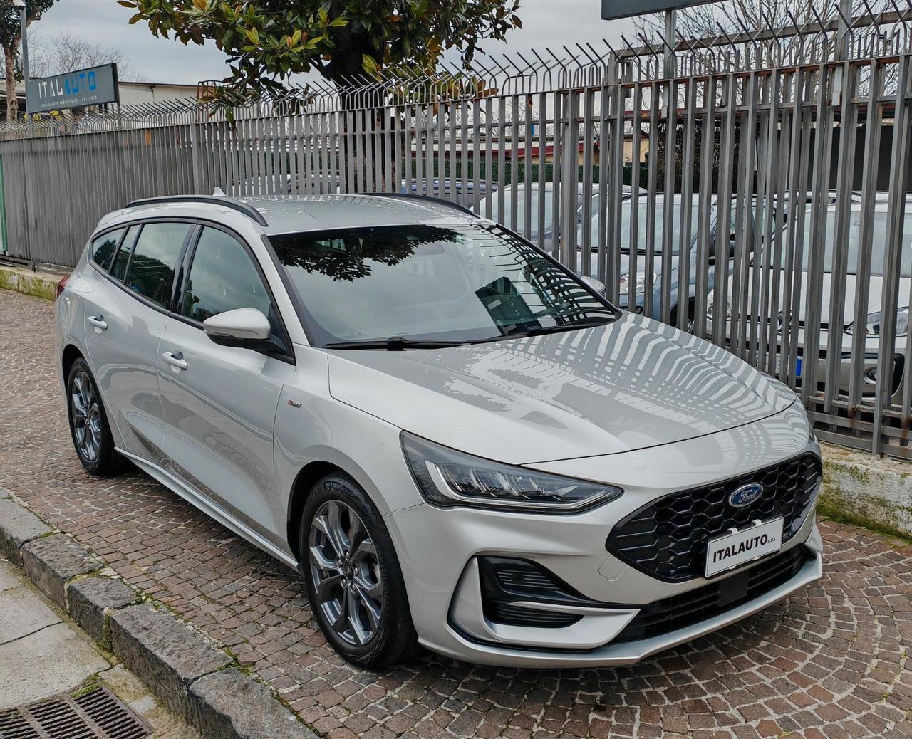 Ford Focus 1.0 EcoBoost Hybrid 125 CV Powershift SW ST-Line DESIGN