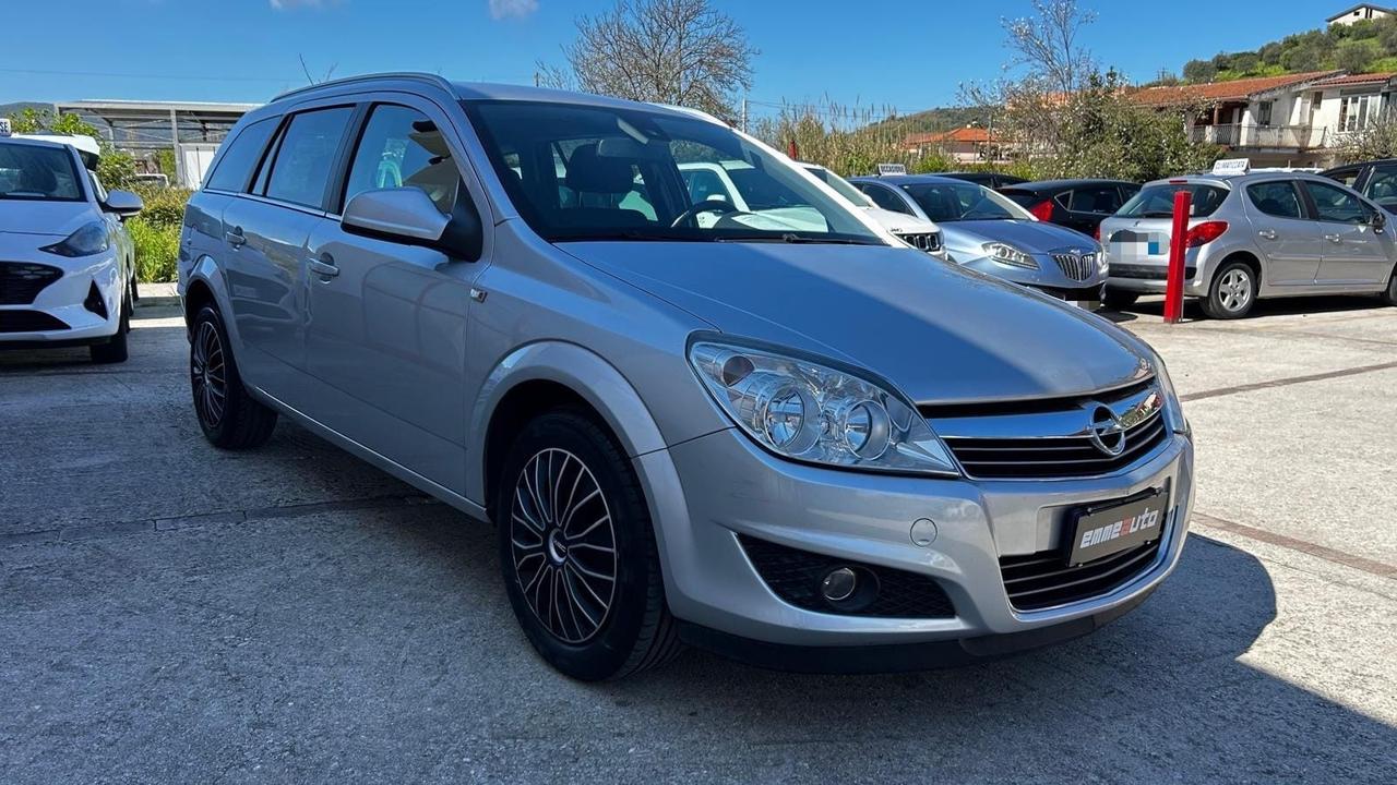 Opel Astra 1.7 CDTI 110CV Station Wagon