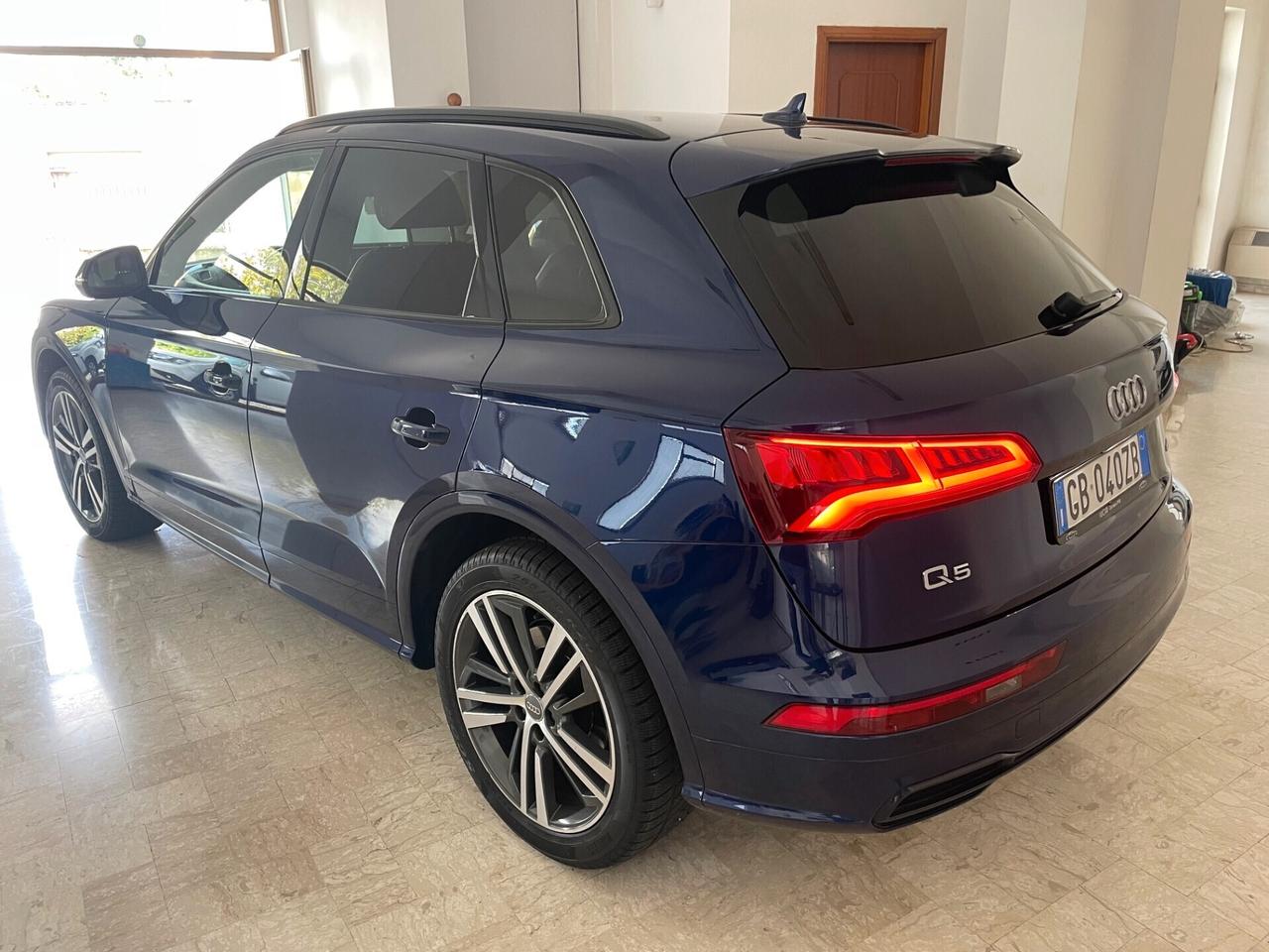 AUDI Q5 2.0 TDI QUATTRO S TRONIC S LINE PLUS