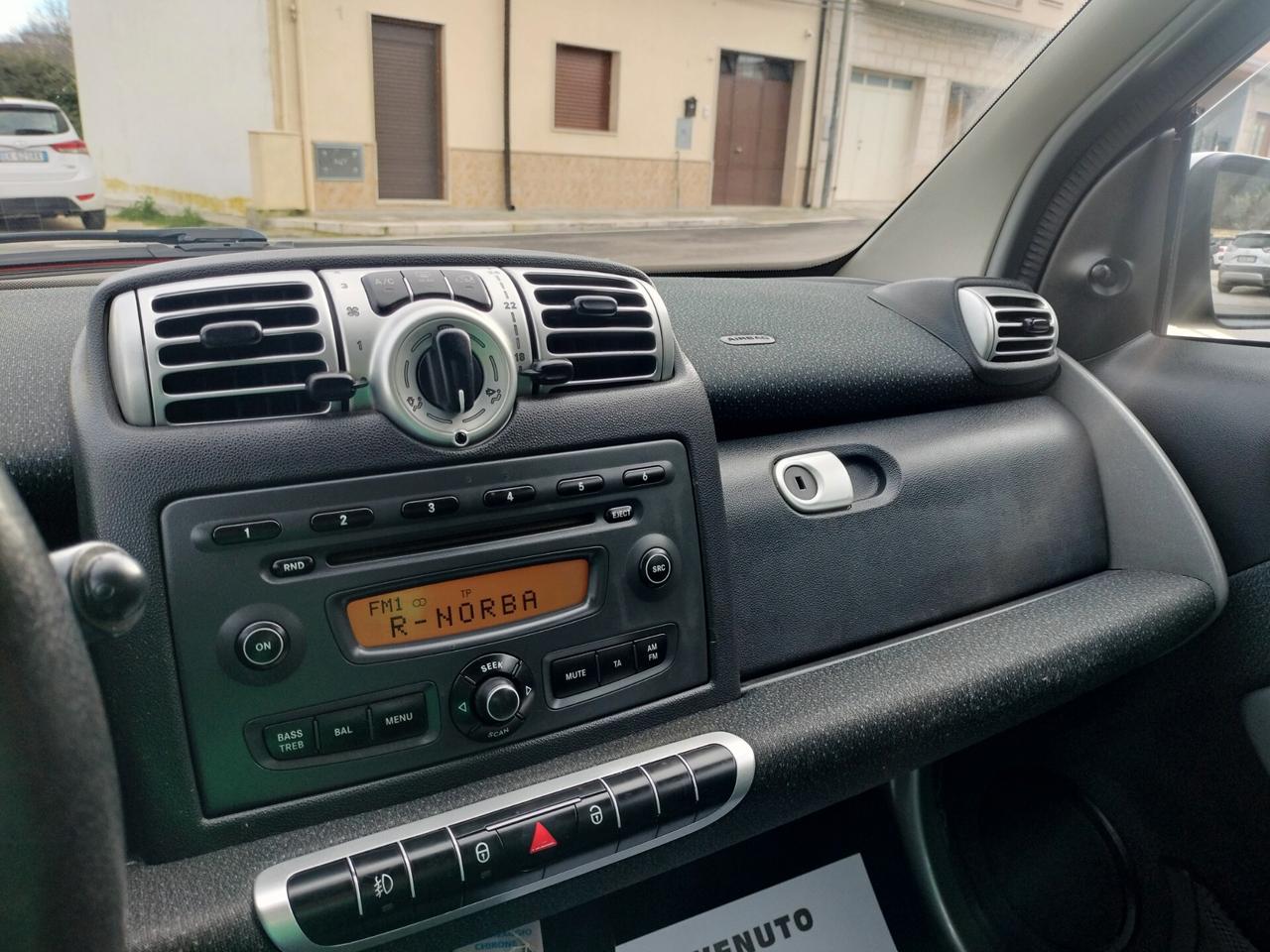 Smart ForTwo 800 40 kW coupé passion cdi