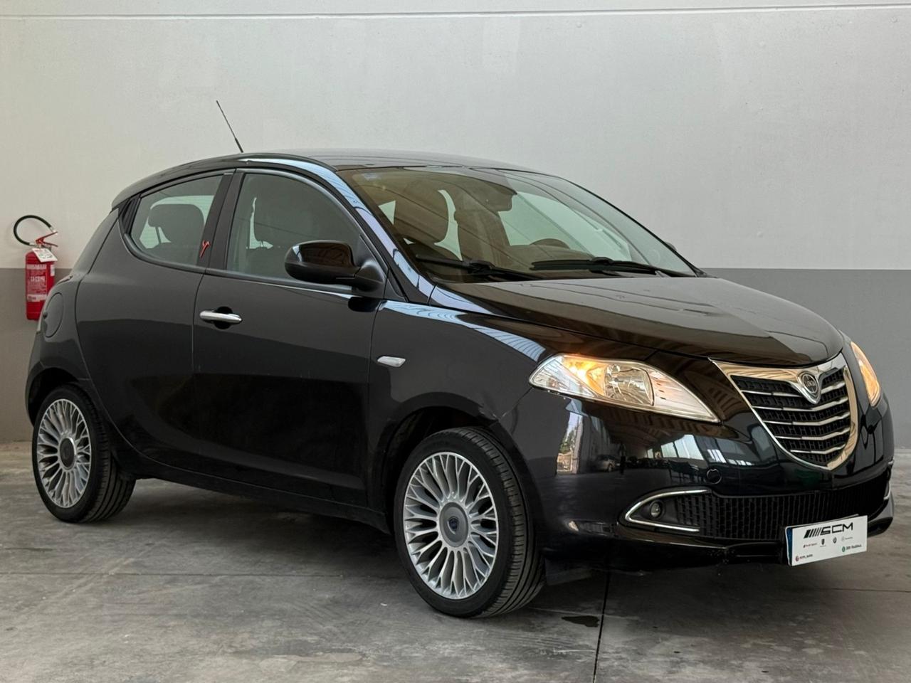 Lancia Ypsilon 1.2 69 CV 5 porte GPL Ecochic Unyca
