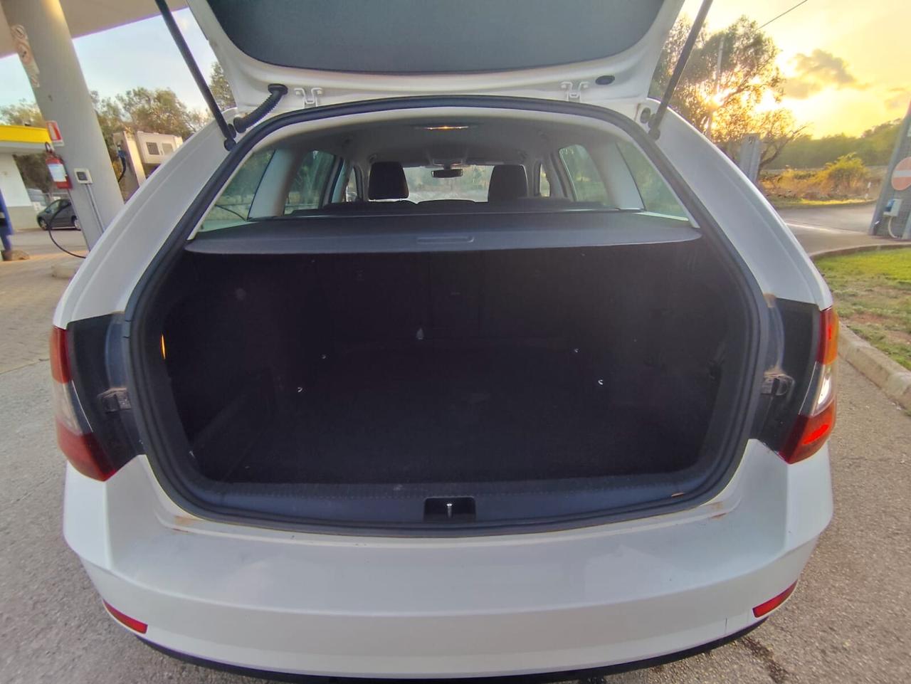 Skoda Octavia 2.0 TDI CR DSG Executive