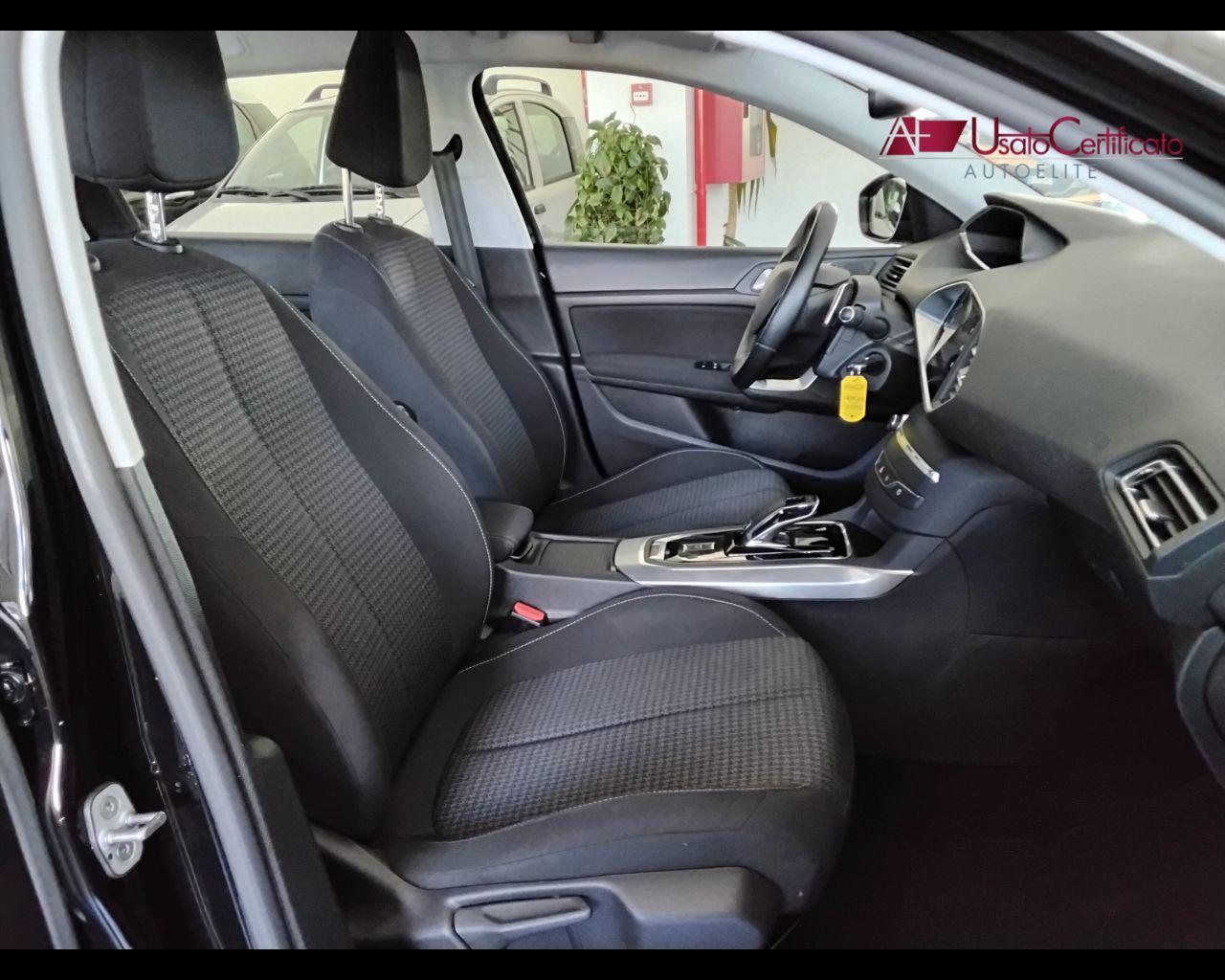 PEUGEOT 308 BlueHDi 130 S&S EAT8 SW Active Business
