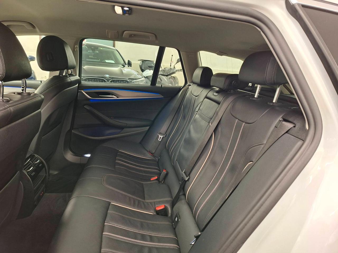 Bmw 520d xDrive Luxury auto 48v touring