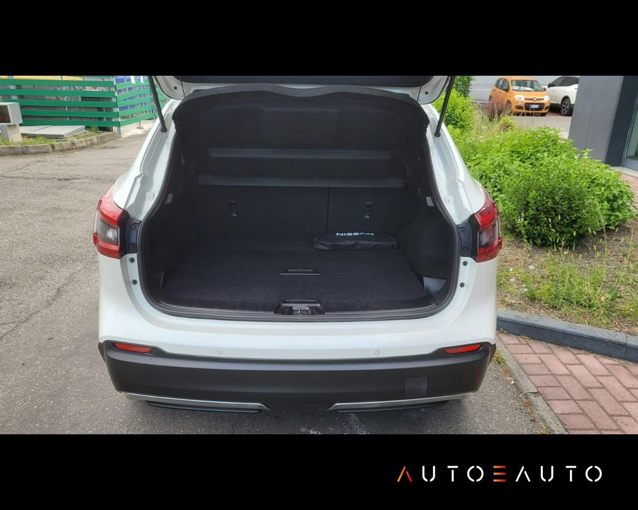 NISSAN QASHQAI 1.2 DIG-T N-CONNECTA 115CV