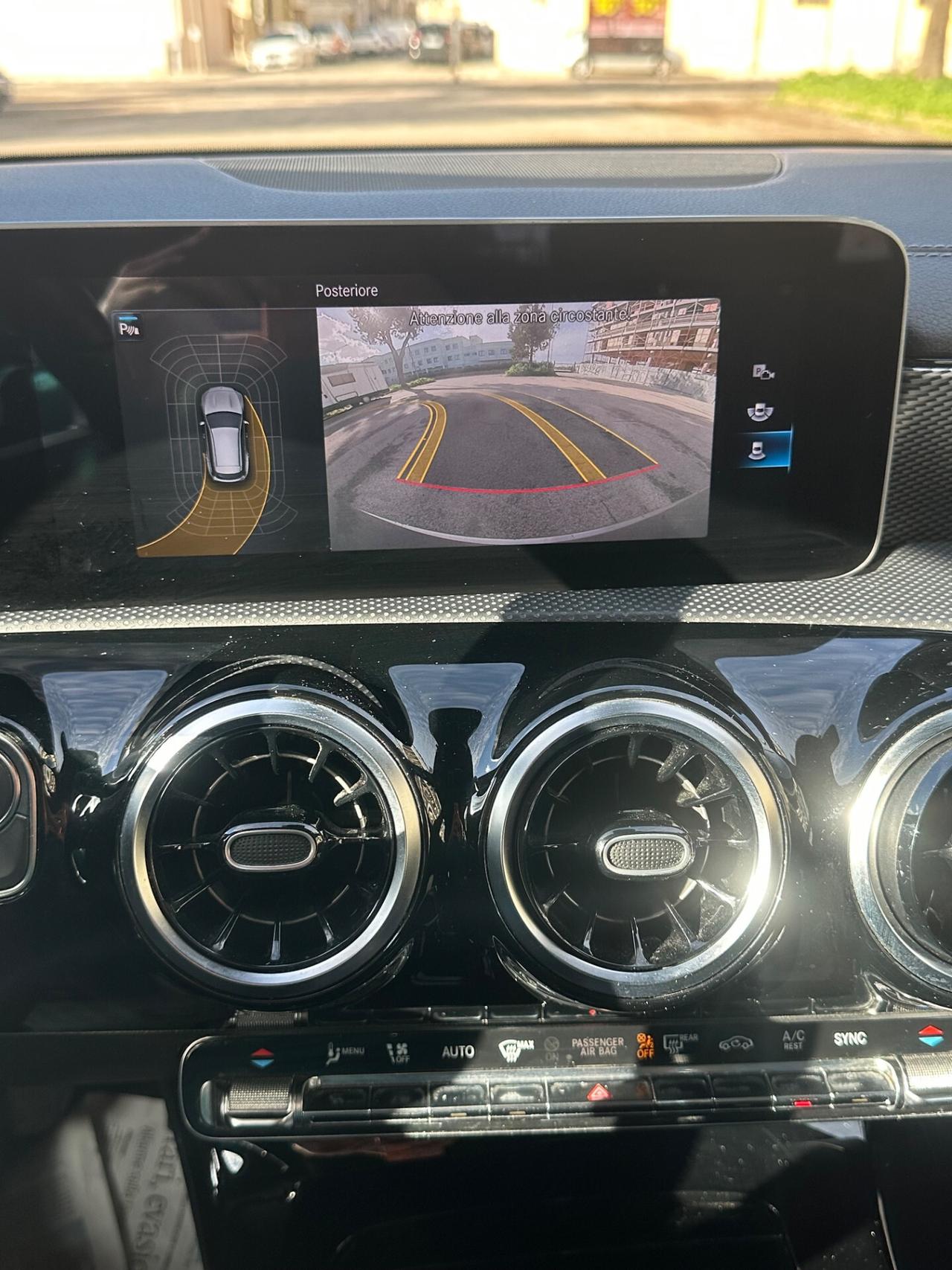 MERCEDES-BENZ CLA 200 d Automatic Shooting Brake