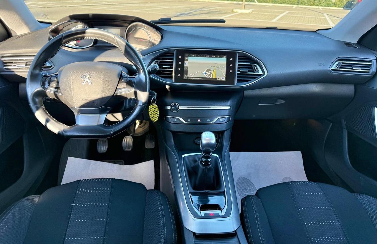 Peugeot 308 PureTech Turbo 130 S&S GT Line*Navi*Euro 6