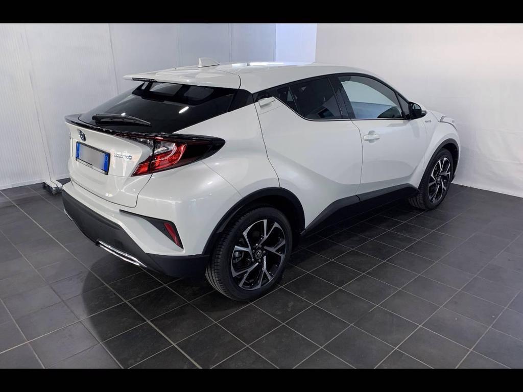 Toyota C-HR 2.0 Hybrid More Business E-CVT