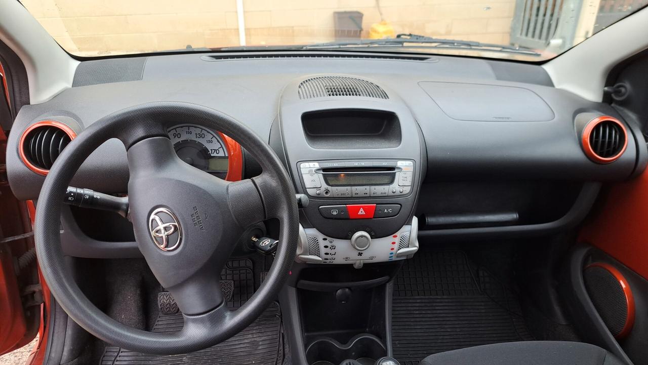 Toyota Aygo X 1.0 VVT-i 72 CV 5 porte Trend Air