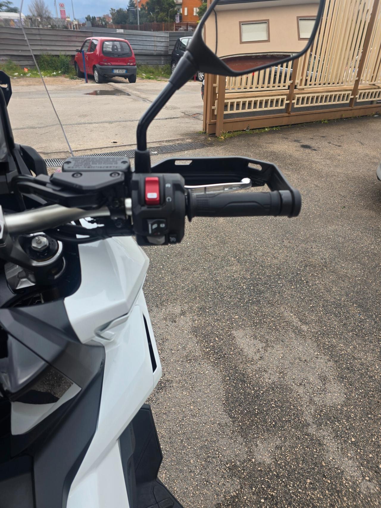 Honda X-ADV 750