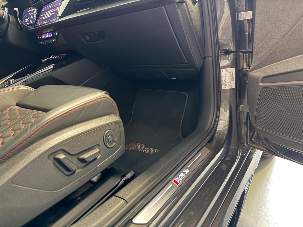 Audi RS3 SPB TFSI quattro S tronic