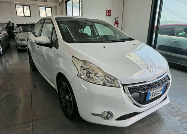 Peugeot 208 208 5p 1.2 puretech (vti) 12v Active