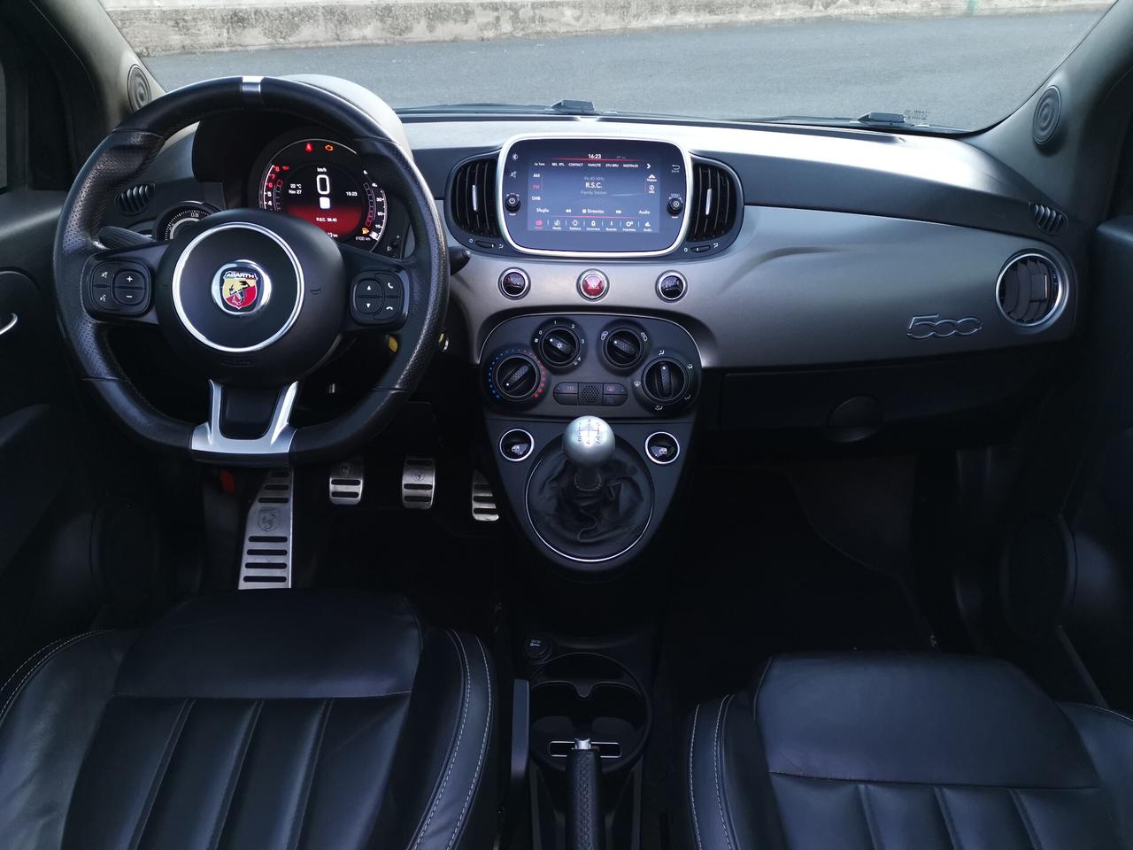 Abarth 595 C 1.4 Turbo T-Jet 160 CV Pista